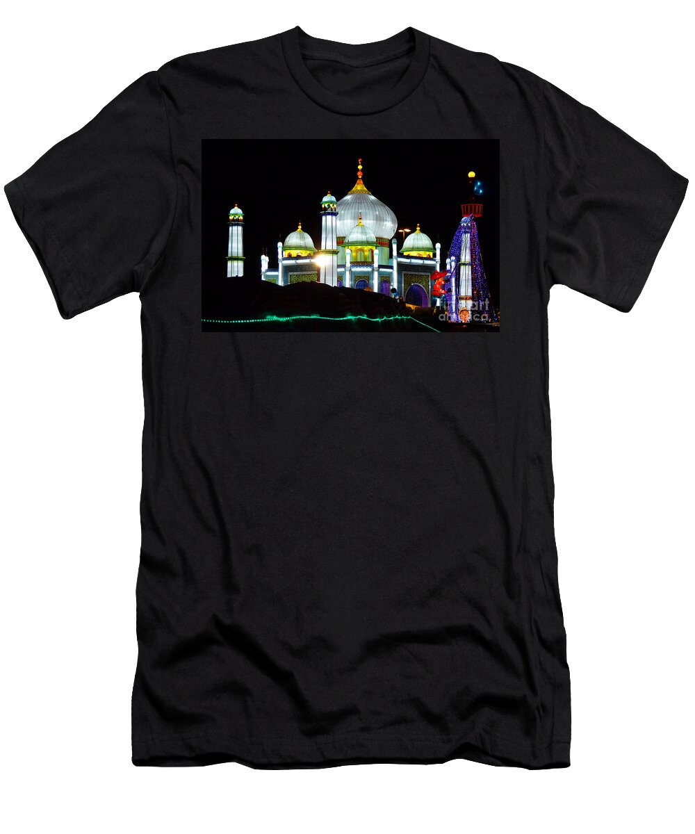 The Taj Mahal T-Shirt featuring the photograph Holiday Lights 5 by Xueling Zou