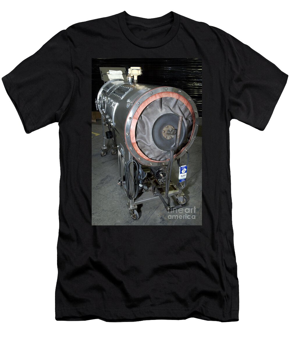 Medical T-Shirt featuring the photograph Negative Pressure Ventilator, Iron Lung by Science Source