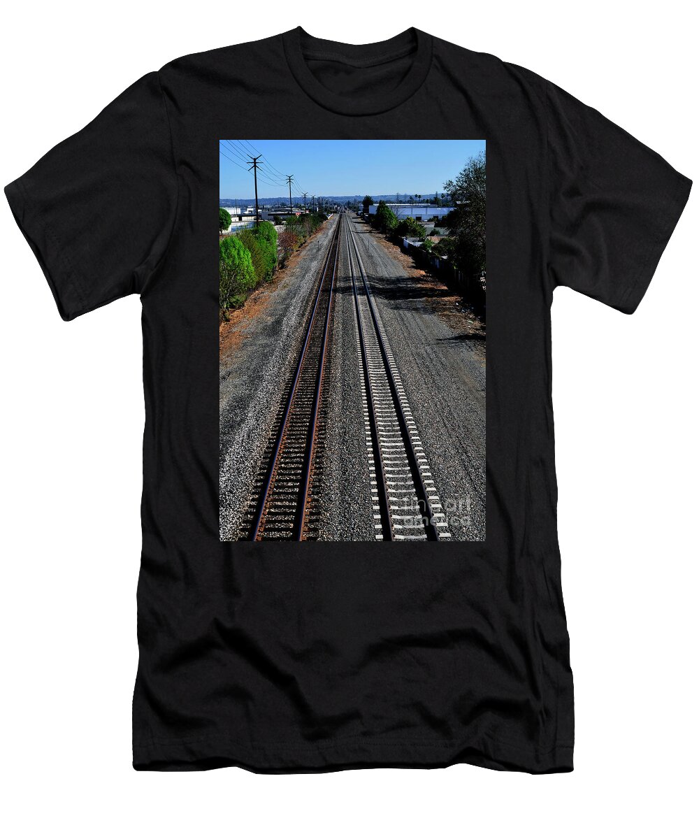 Clay T-Shirt featuring the photograph Vanishing Point by Clayton Bruster
