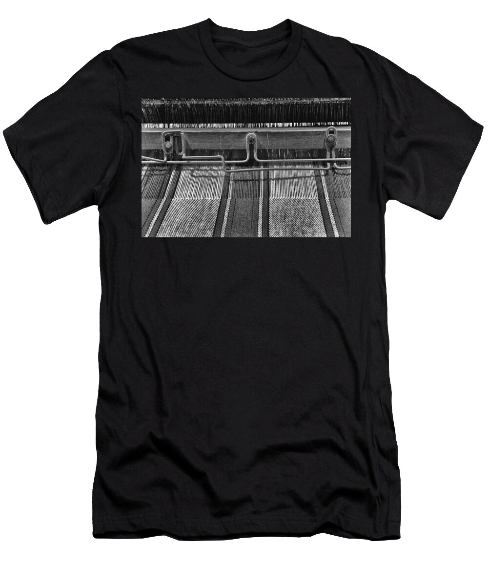Weaving Loom Carpet Mill Morrisburg Upper Canada Village Ontario Old Loom B&w T-Shirt featuring the photograph Weaving by Eunice Gibb