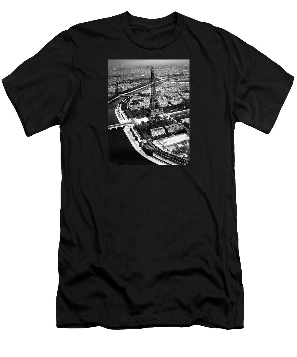 Retro T-Shirt featuring the photograph 1944 Liberated Paris by Historic Image