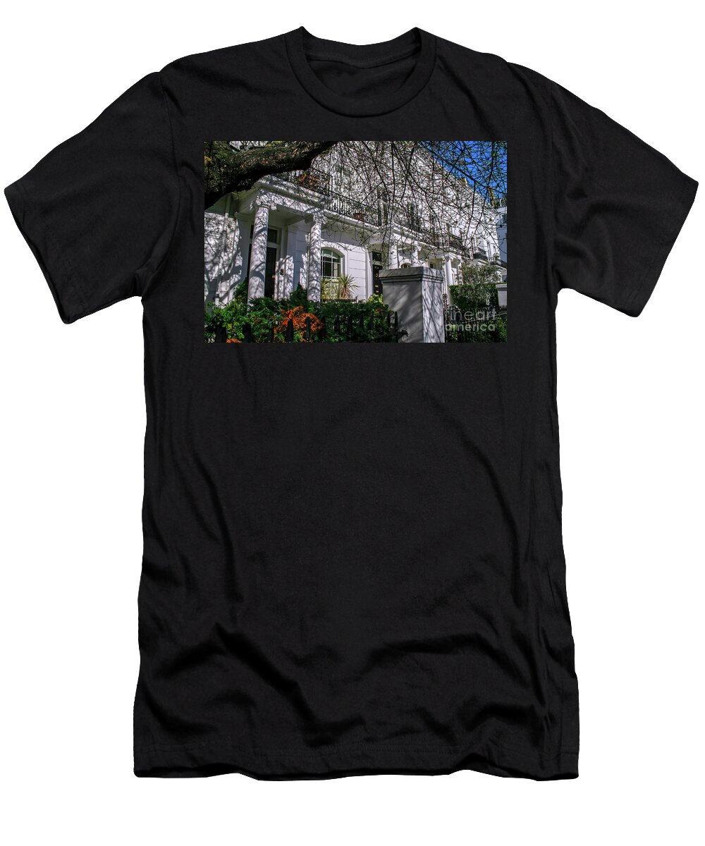 London T-Shirt featuring the photograph Row of Edwardian houses in London #3 by Patricia Hofmeester