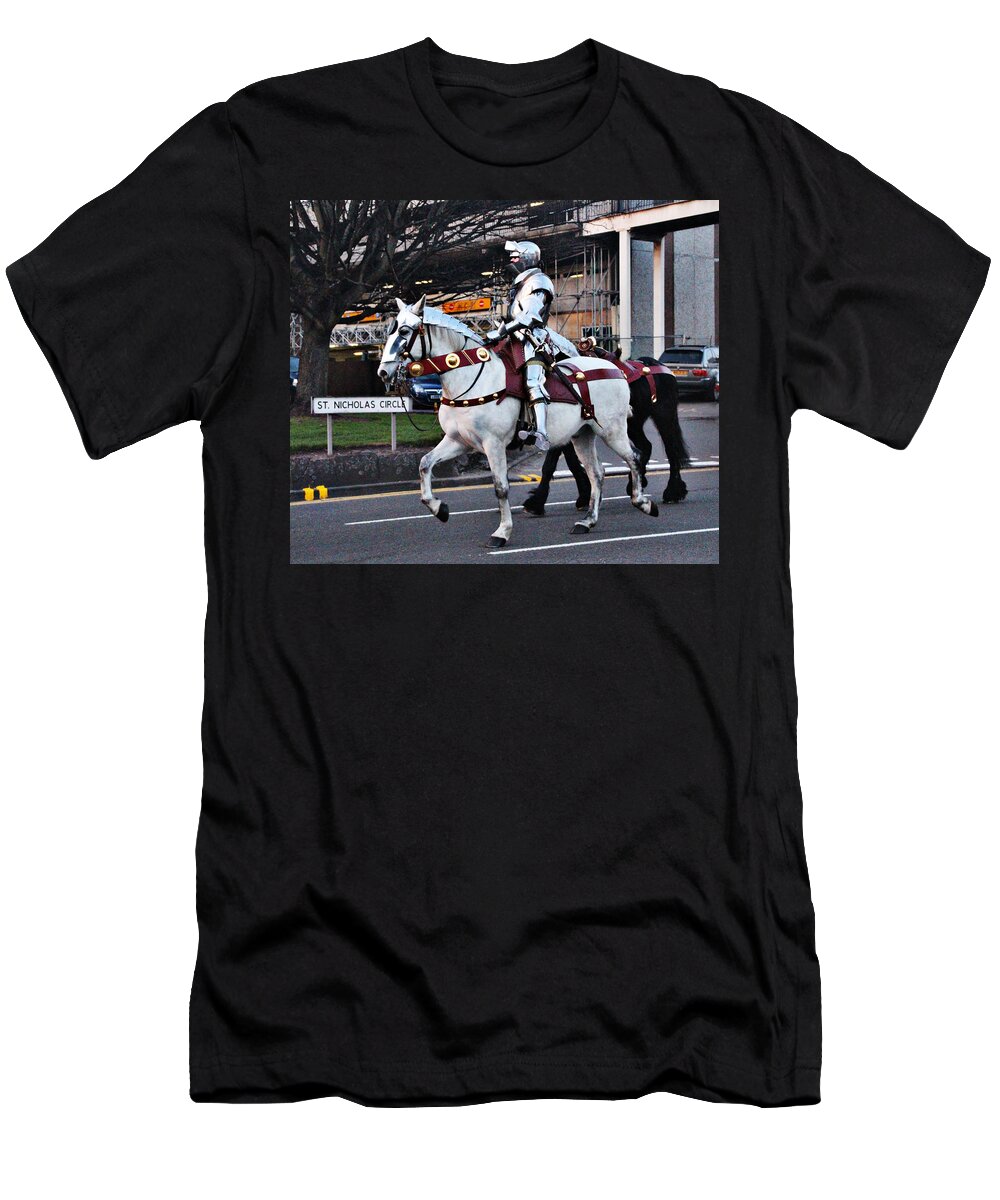 Knight T-Shirt featuring the painting A Knight on the Town by Tom Conway