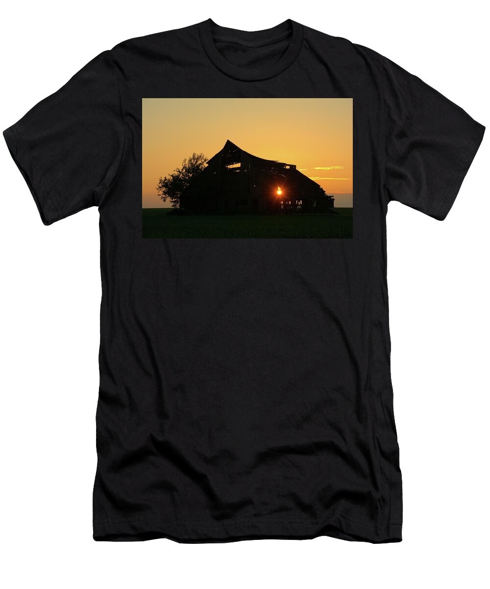 Landscape T-Shirt featuring the photograph Abandoned Barn Rise by Bonfire Photography