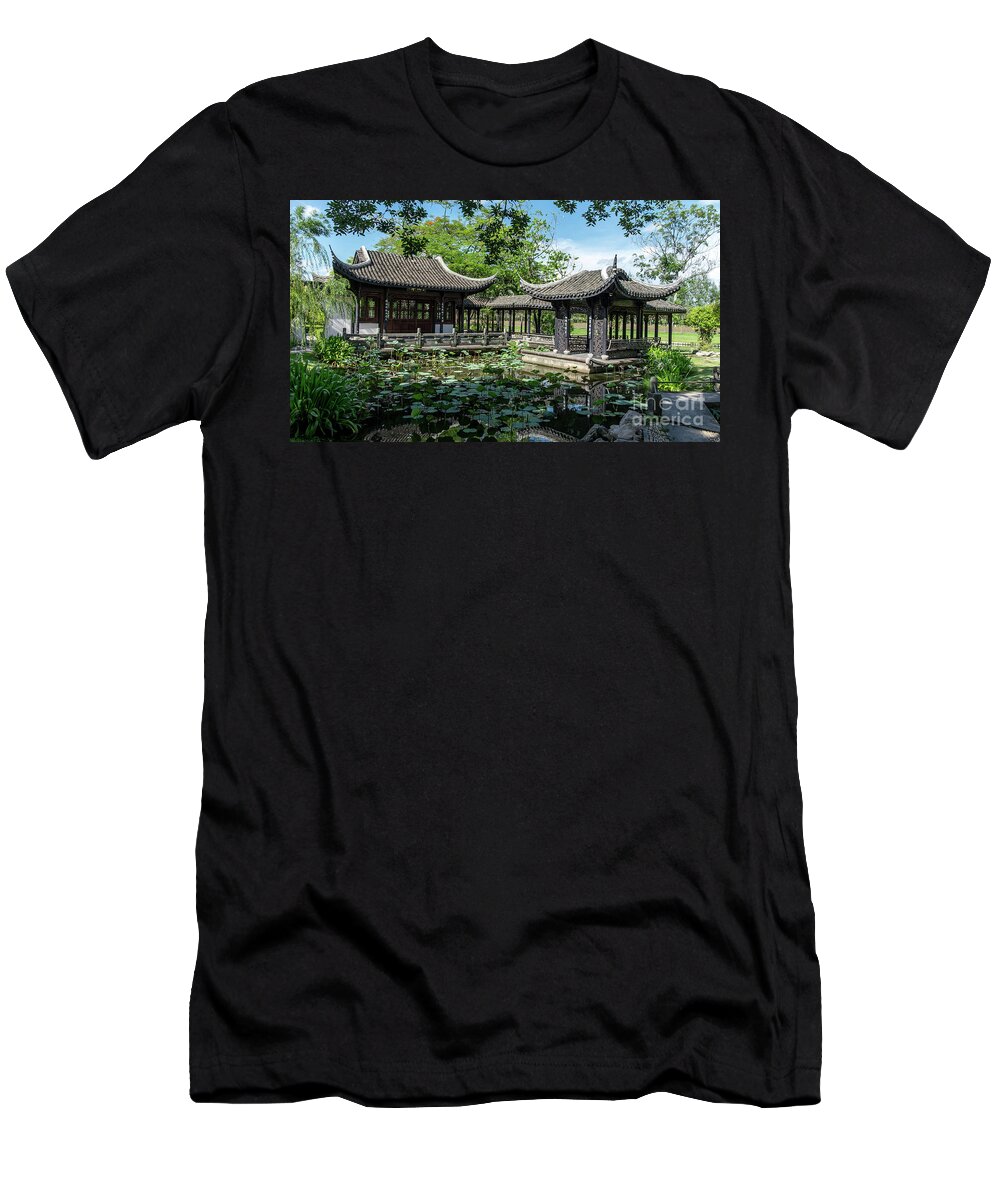 Chinese T-Shirt featuring the photograph Ancient Chinese architecture by Que Siam