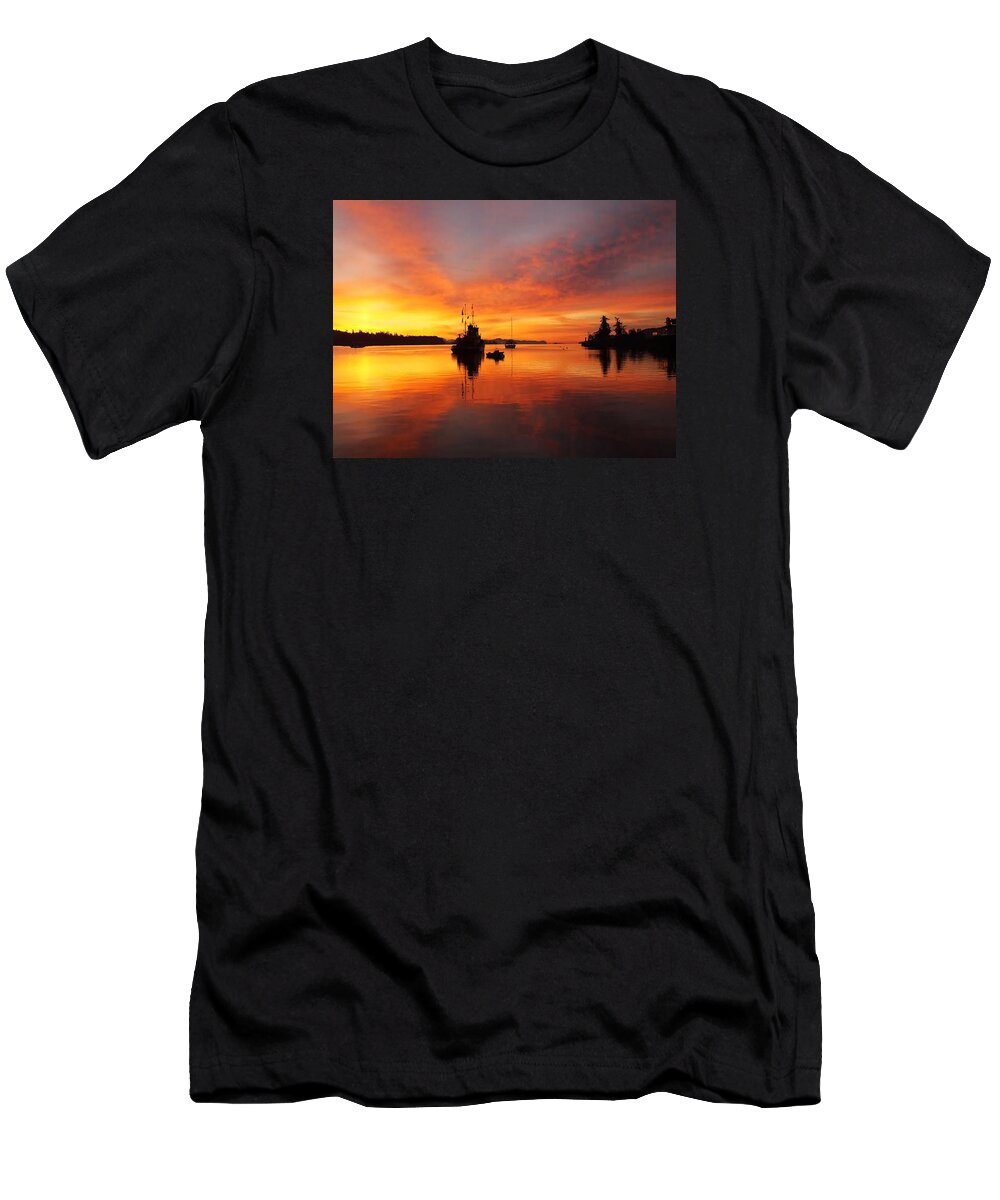 Seascape T-Shirt featuring the photograph Another Morning by Mark Alan Perry