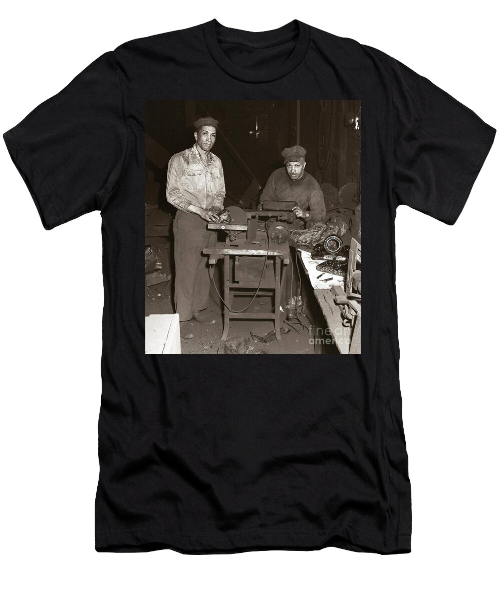 Artist T-Shirt featuring the photograph Anthracite Coal Artist Charles Edgar Patience on right 1906-1972 in studio 1953  by Arthur Miller