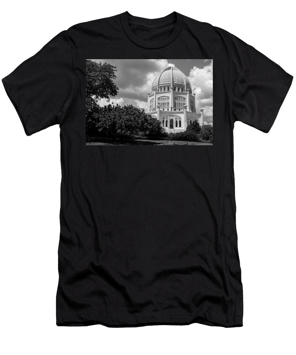 Evanston T-Shirt featuring the photograph Baha'i Temple by John Roach