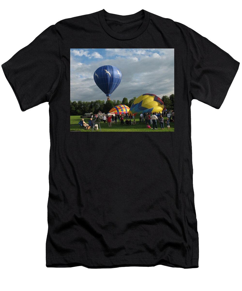 Hot Air Balloons T-Shirt featuring the photograph Balloon Launch by Ed Smith