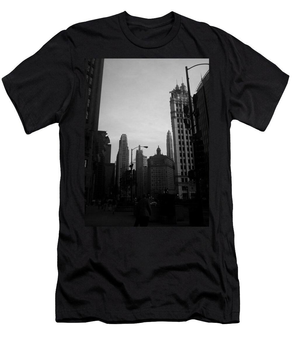  T-Shirt featuring the photograph Chicago 4 by Samantha Lusby