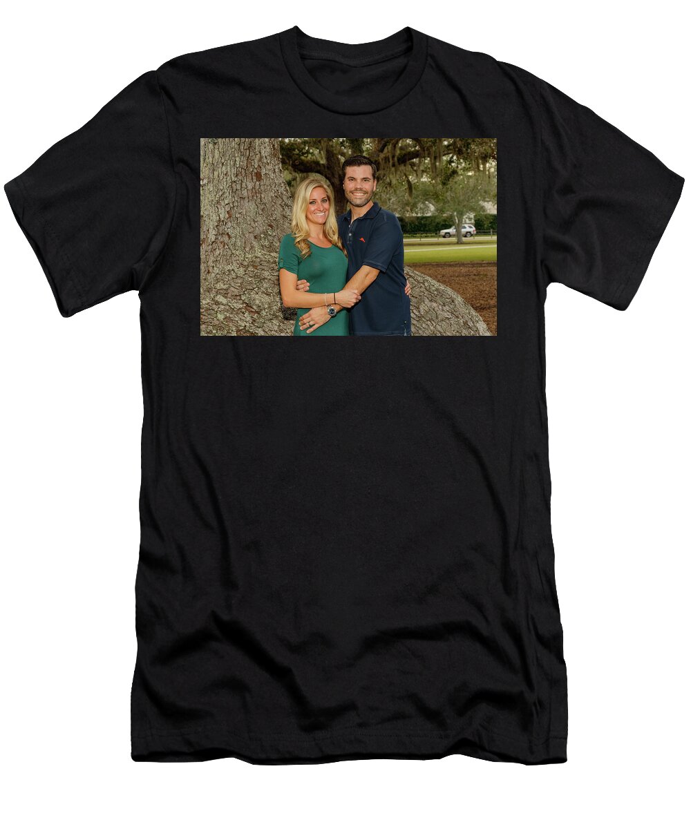  T-Shirt featuring the photograph Cook1 by Les Greenwood