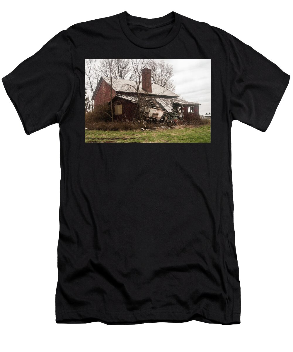  T-Shirt featuring the photograph Crumbling by Melissa Newcomb