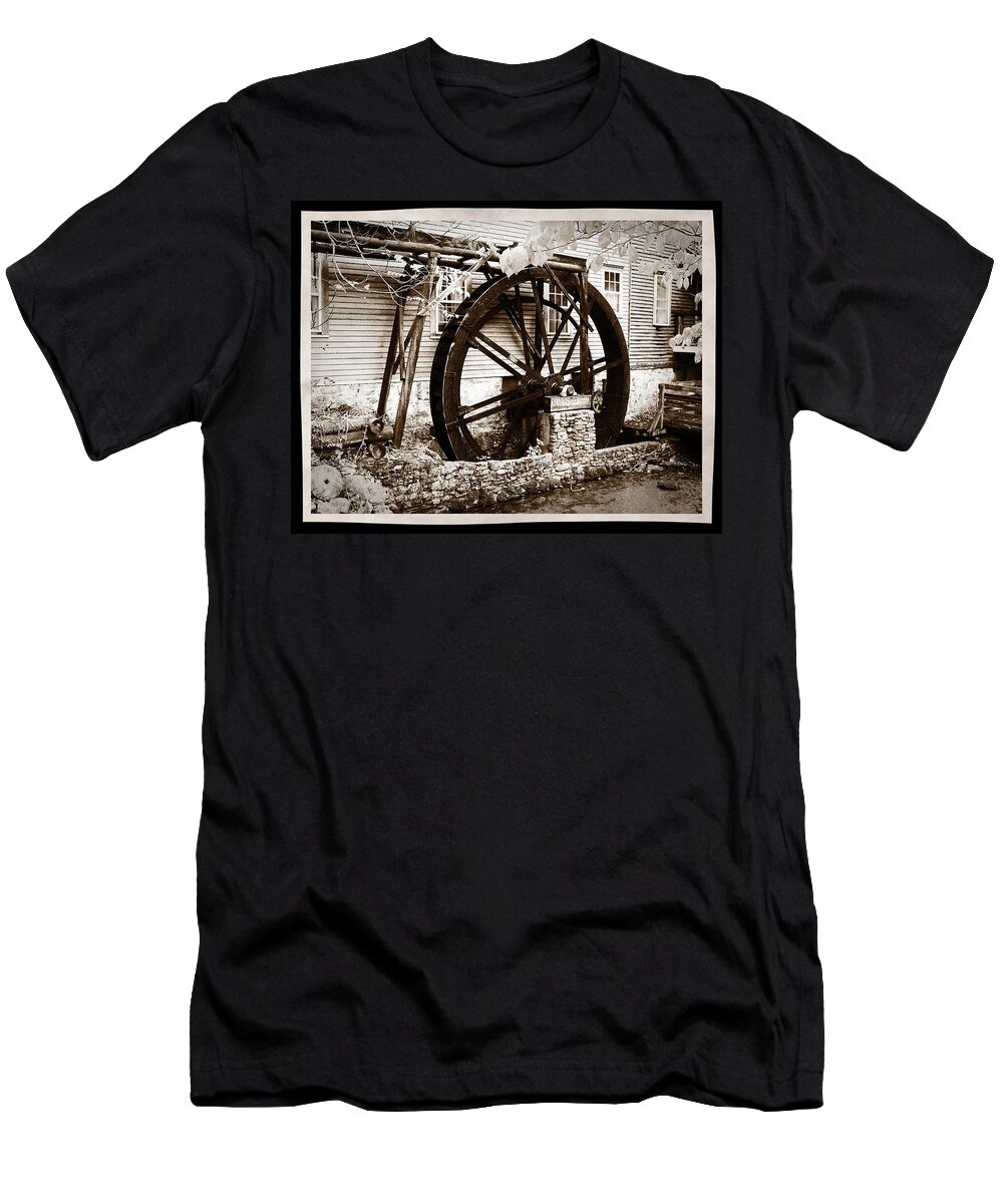 Vintage Photography T-Shirt featuring the photograph Cumberland Gap Old Mill House by Phil Perkins