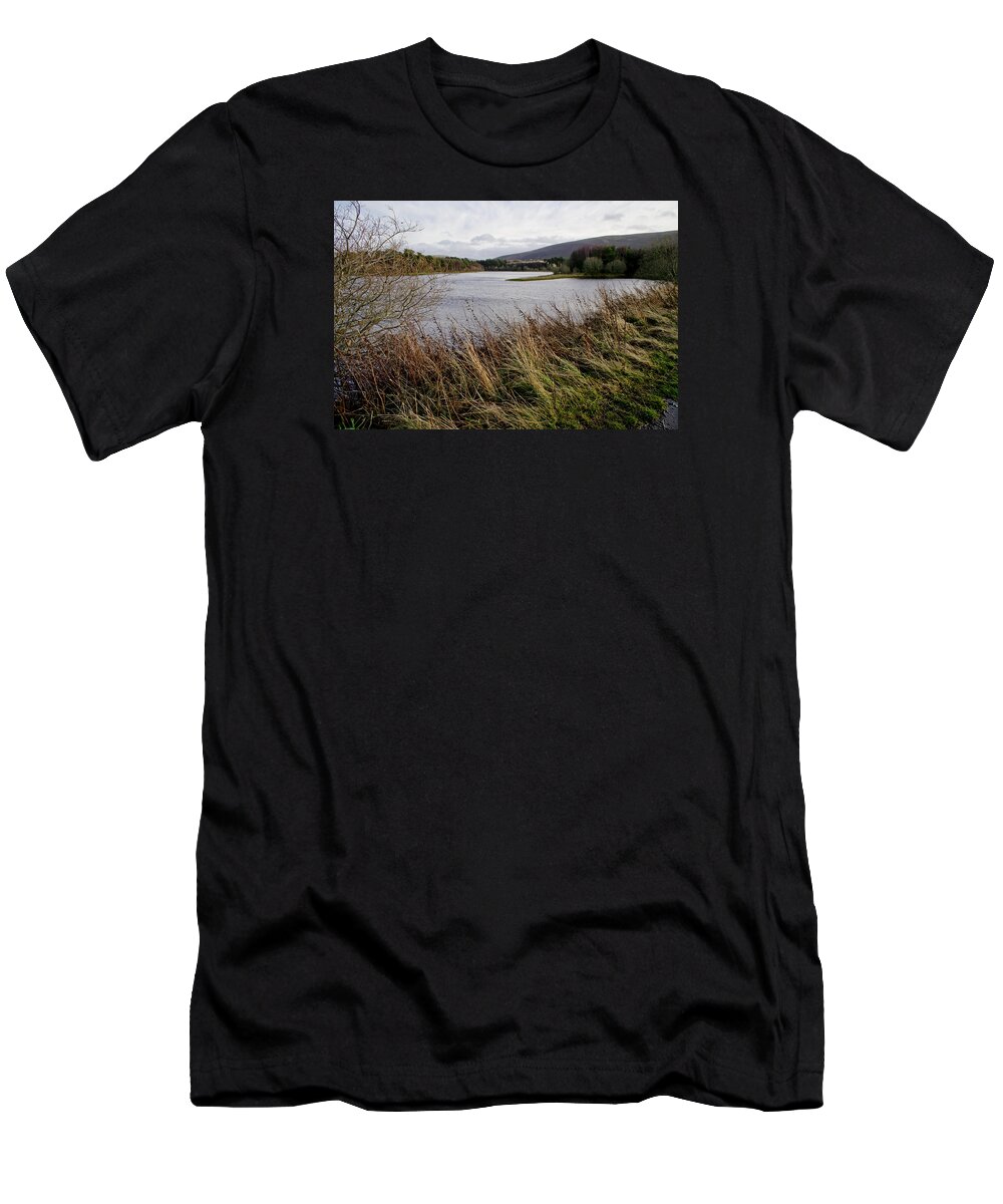 Scotland T-Shirt featuring the photograph Harlow reservoir. by Elena Perelman