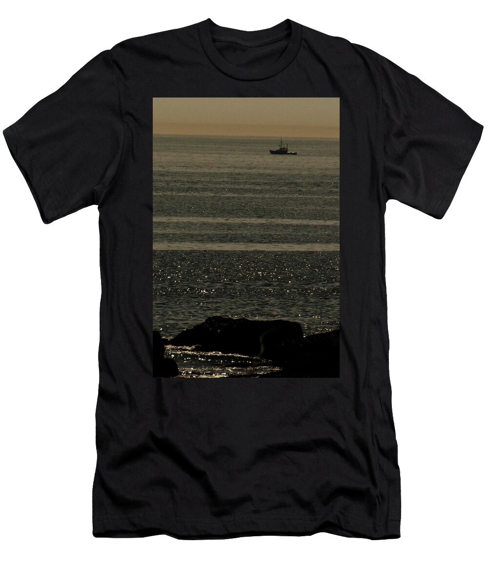 Ocean T-Shirt featuring the photograph Heading Out by Jeff Heimlich