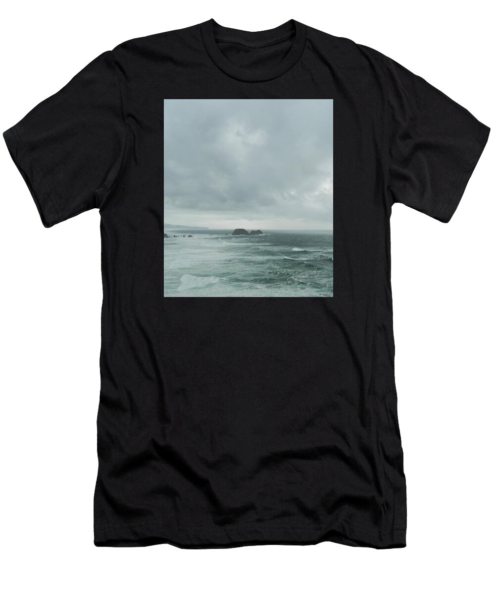 Oregon T-Shirt featuring the photograph Incoming Storm by Gallery Of Hope 