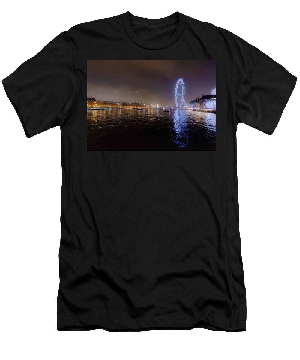 Britian T-Shirt featuring the photograph London eye at night by Patrick Kain