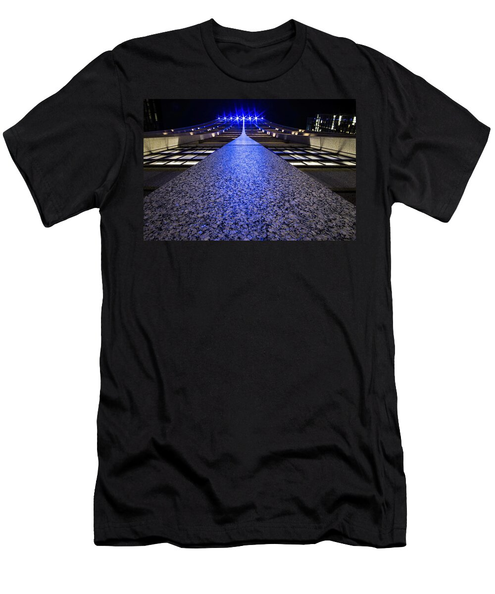 Chase Bank T-Shirt featuring the photograph Looking up the curve of the Chase Building by Sven Brogren