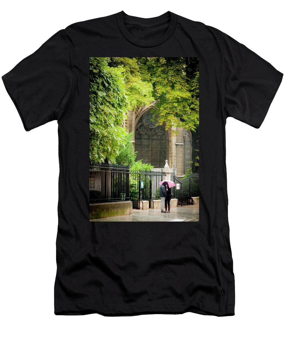 Notre Dame T-Shirt featuring the photograph Love in the Rain at Notre Dame by Roberta Kayne
