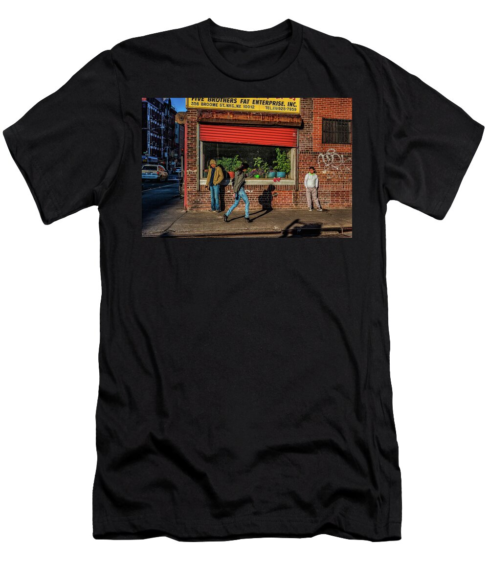 New York City T-Shirt featuring the photograph New York Heels by Ed Broberg