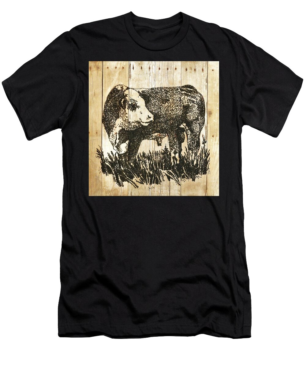 Polled Hereford Bull T-Shirt featuring the photograph Polled Hereford Bull 11 by Larry Campbell