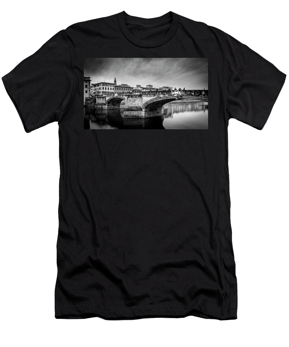 Arno T-Shirt featuring the photograph Ponte Santa Trinita by Sonny Marcyan