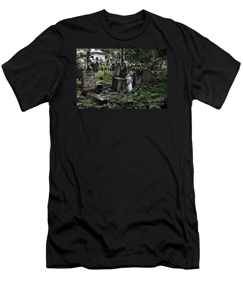 Pray T-Shirt featuring the photograph Praying statue in the old cemetery by RicardMN Photography