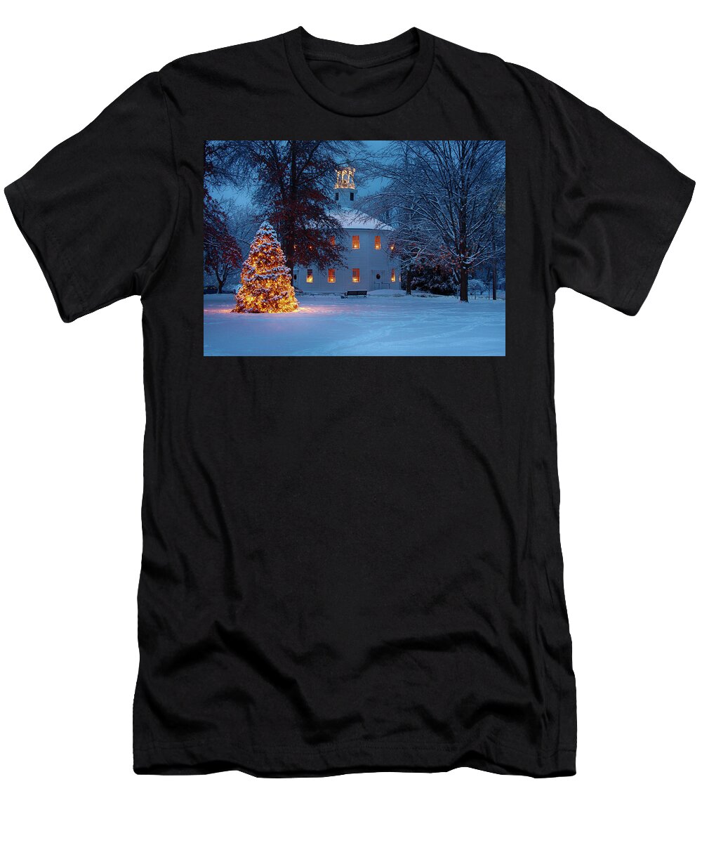 Round Church T-Shirt featuring the photograph Richmond Vermont round church at Christmas by Jeff Folger