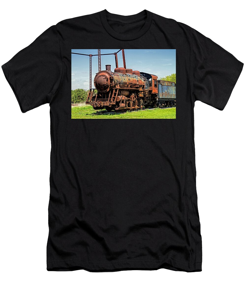 Rust T-Shirt featuring the photograph Rusted Glory by Alana Thrower