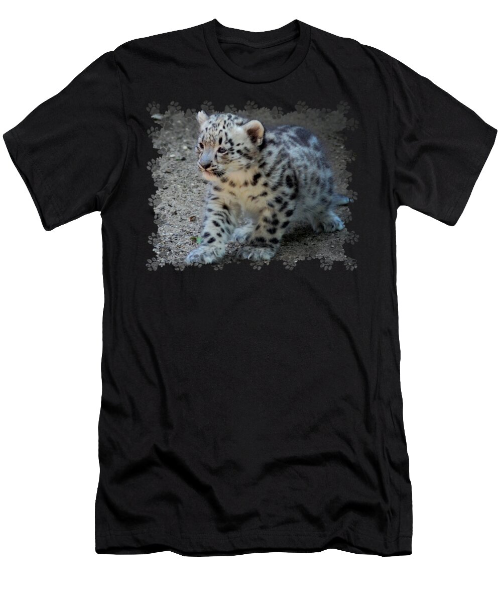 Terry Deluco T-Shirt featuring the photograph Snow Leopard Cub Paws Border by Terry DeLuco