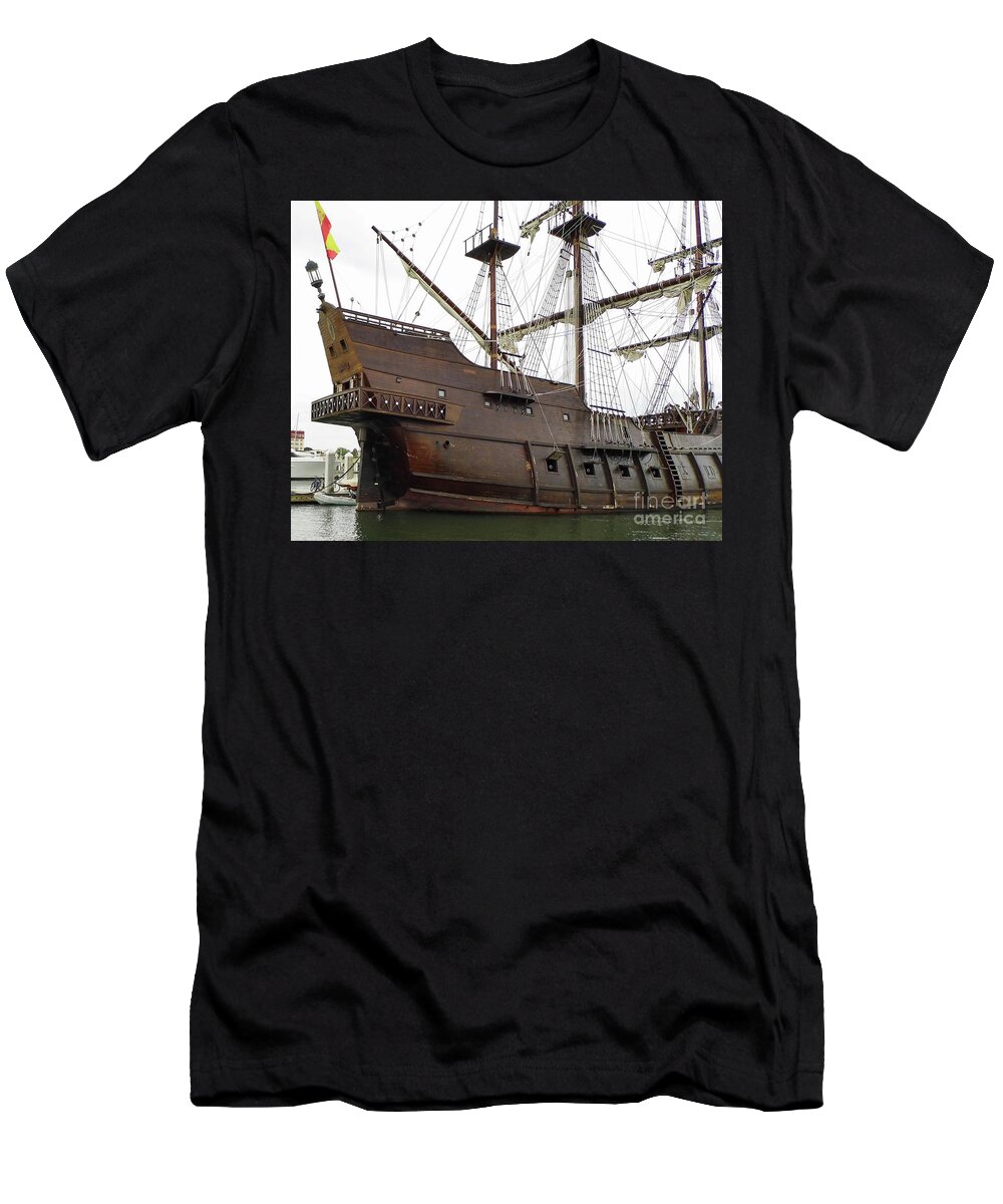 El Galeon T-Shirt featuring the photograph Stern Lamp And Balcony by D Hackett