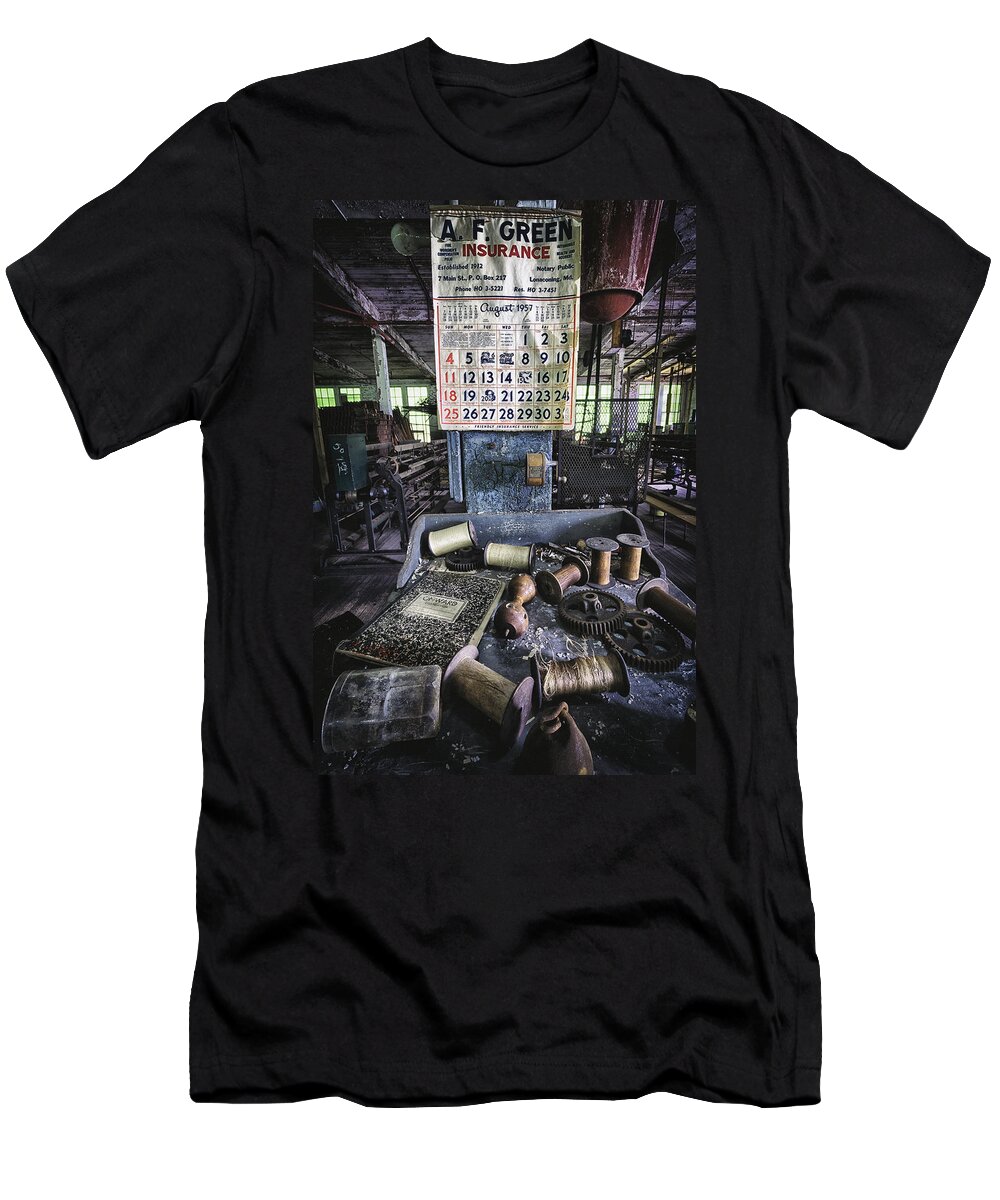 Lonaconing T-Shirt featuring the photograph Time Is Frozen by Robert Fawcett