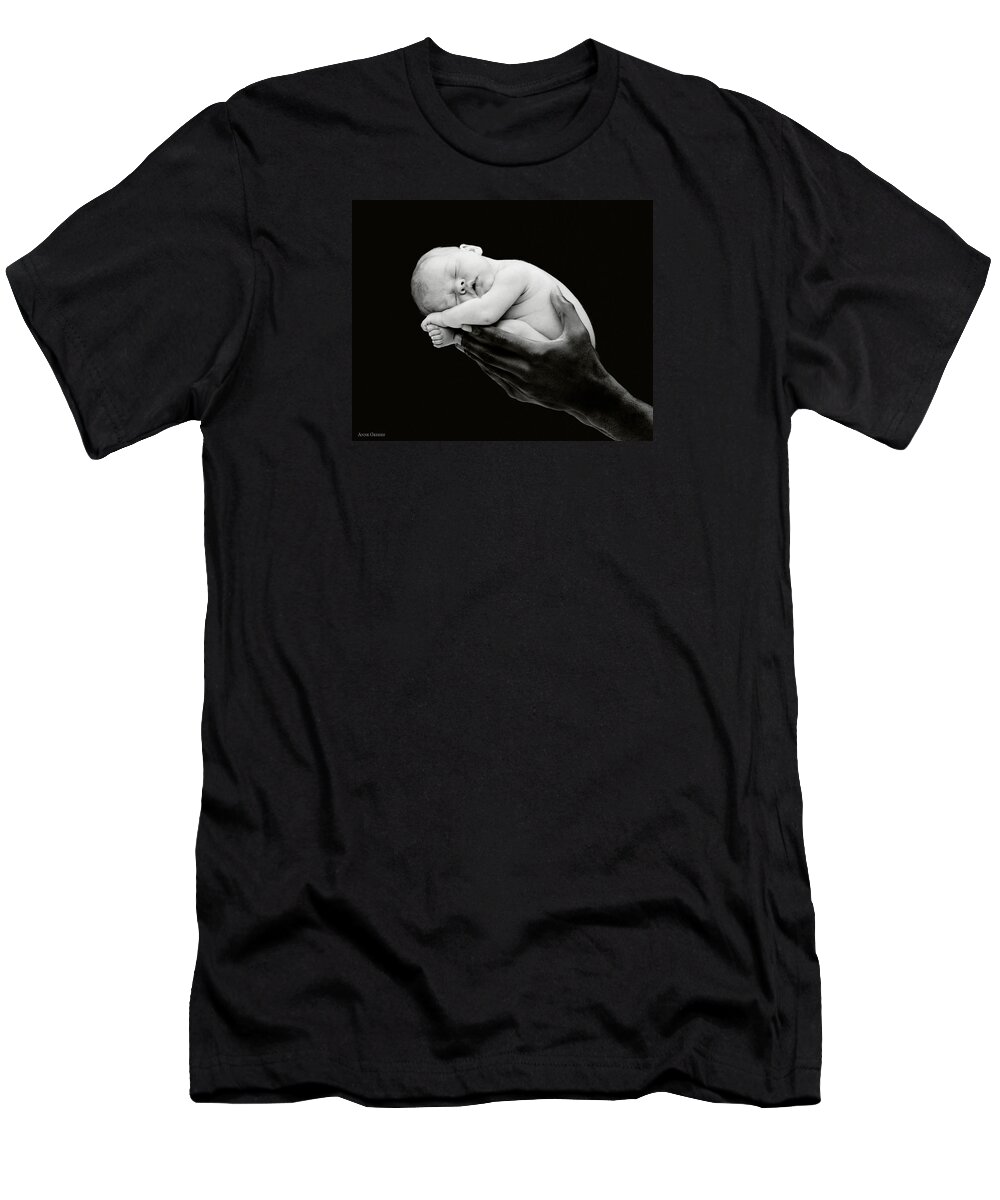 Black And White T-Shirt featuring the photograph Tony holding Georgia by Anne Geddes