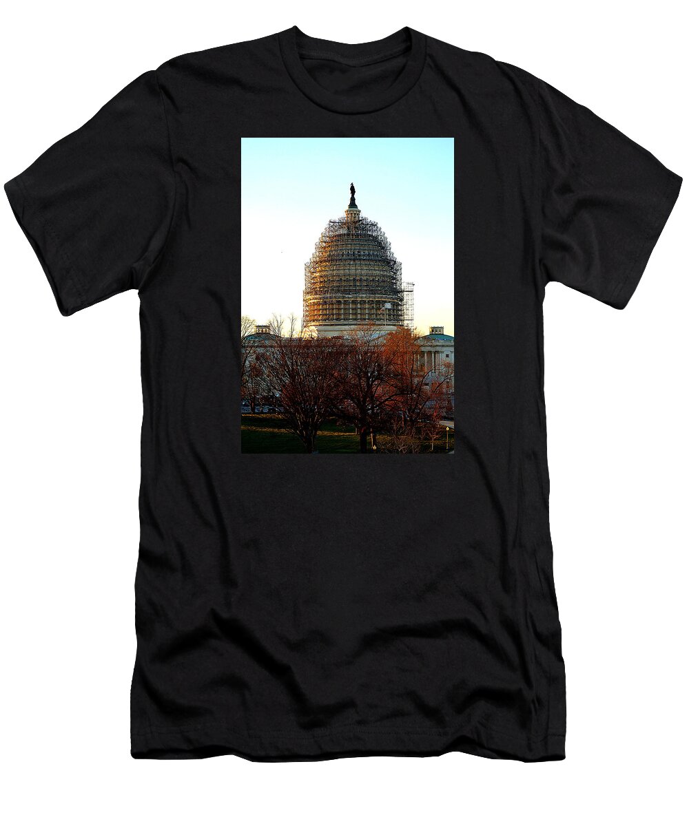 Us Capitol T-Shirt featuring the photograph US Capitol Building Scaffolding Washington DC by Katy Hawk
