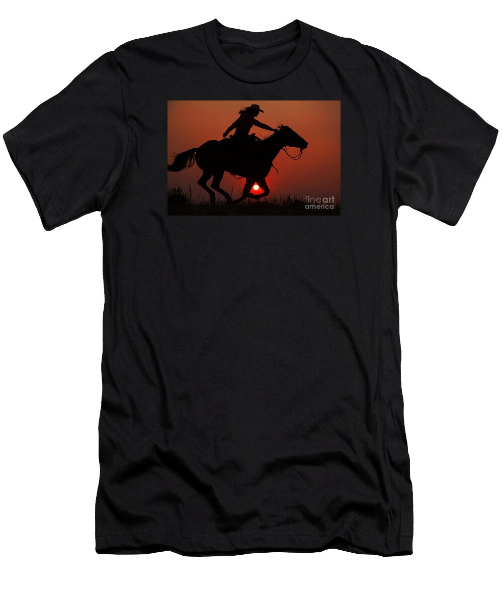 Terri Cage Photography T-Shirt featuring the photograph Wyoming Sunset by Terri Cage