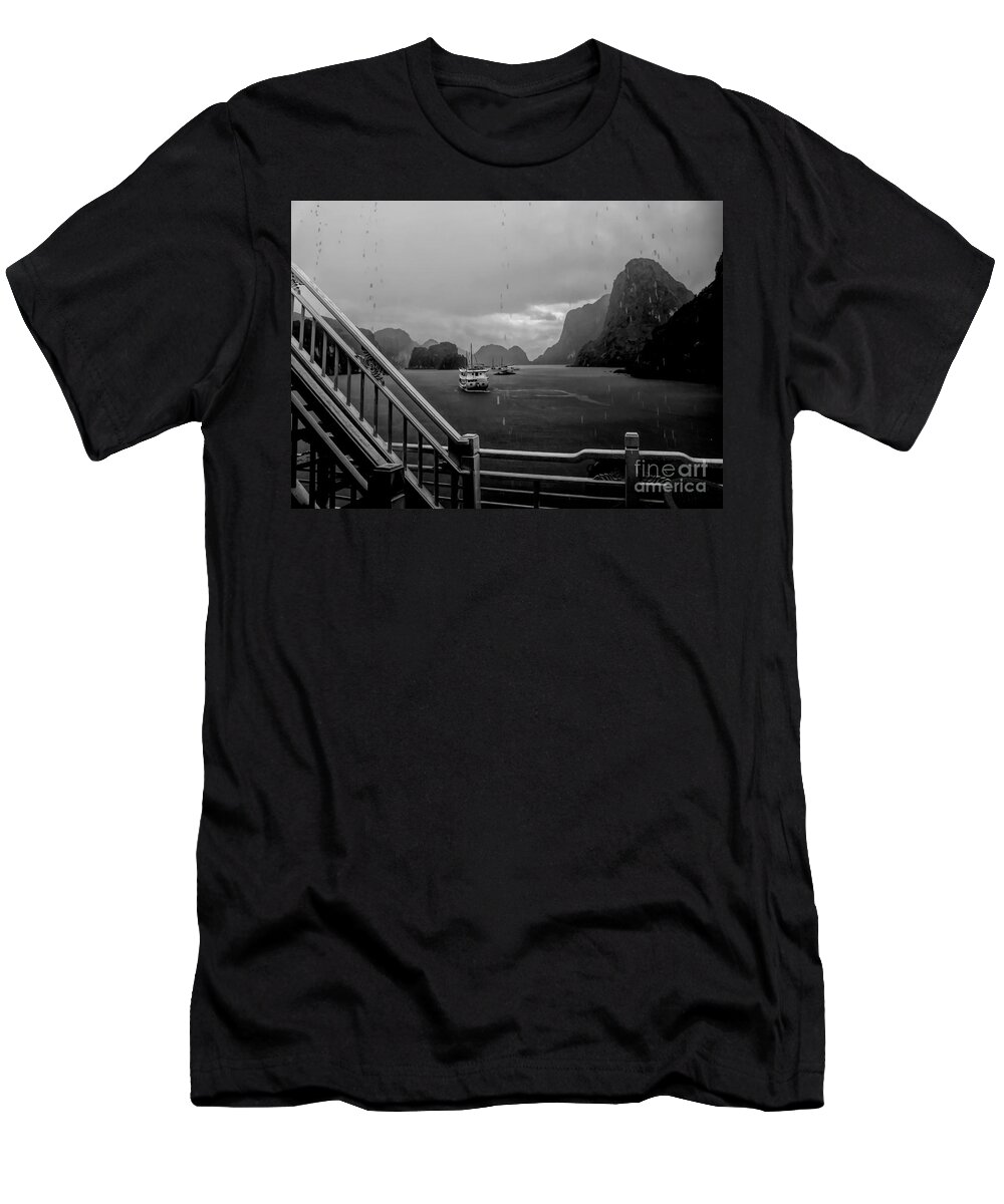 Vietnam T-Shirt featuring the photograph BW Au Co Bhaya Cruise Storm by Chuck Kuhn