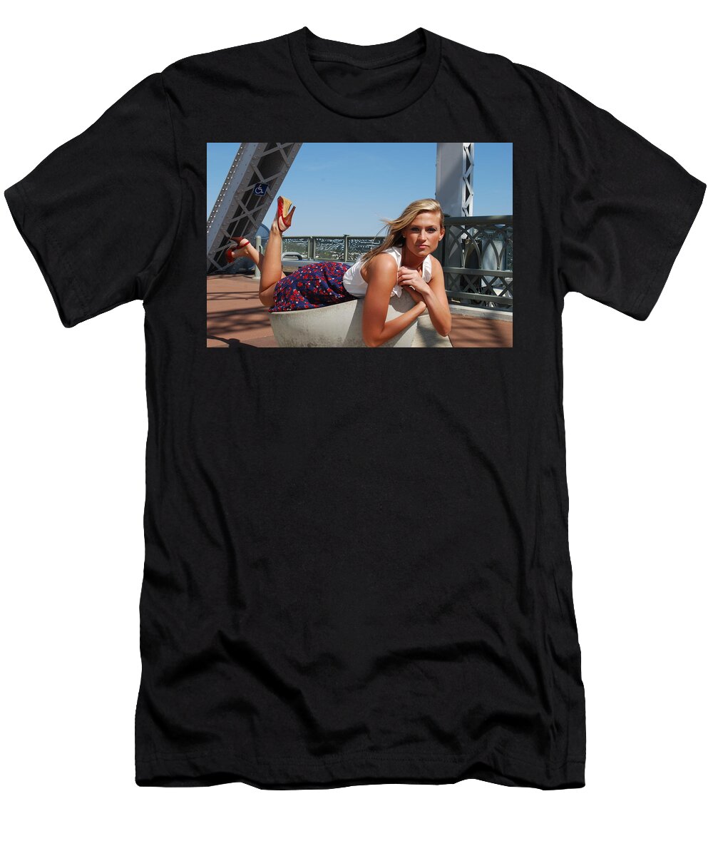  T-Shirt featuring the photograph On the bridge by Tom Hufford