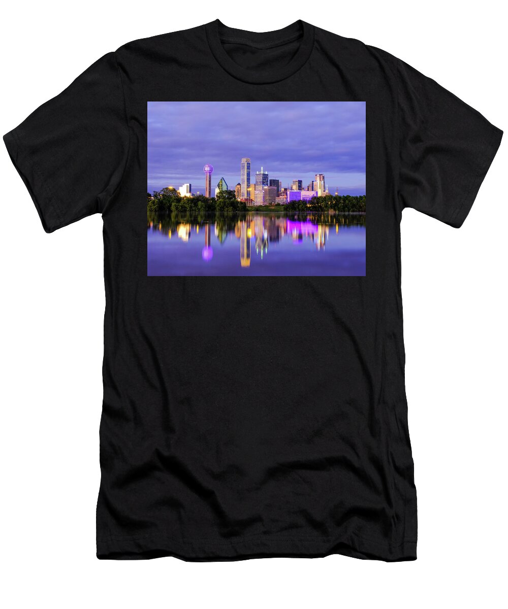 Dallas T-Shirt featuring the photograph Purple Rain City of Dallas Texas by Robert Bellomy
