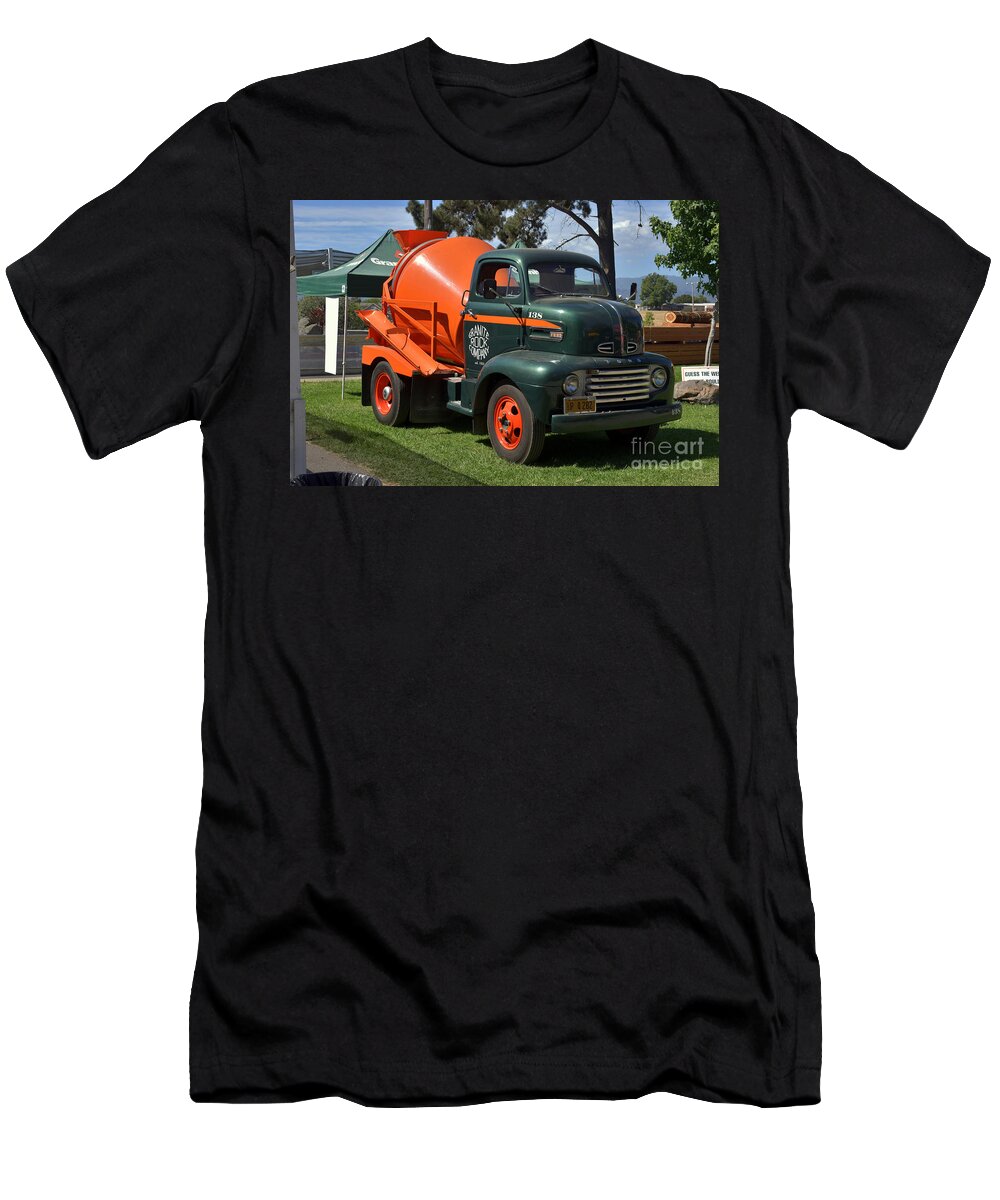 Vintage Truck T-Shirt featuring the photograph Rock Truck by David Hinds