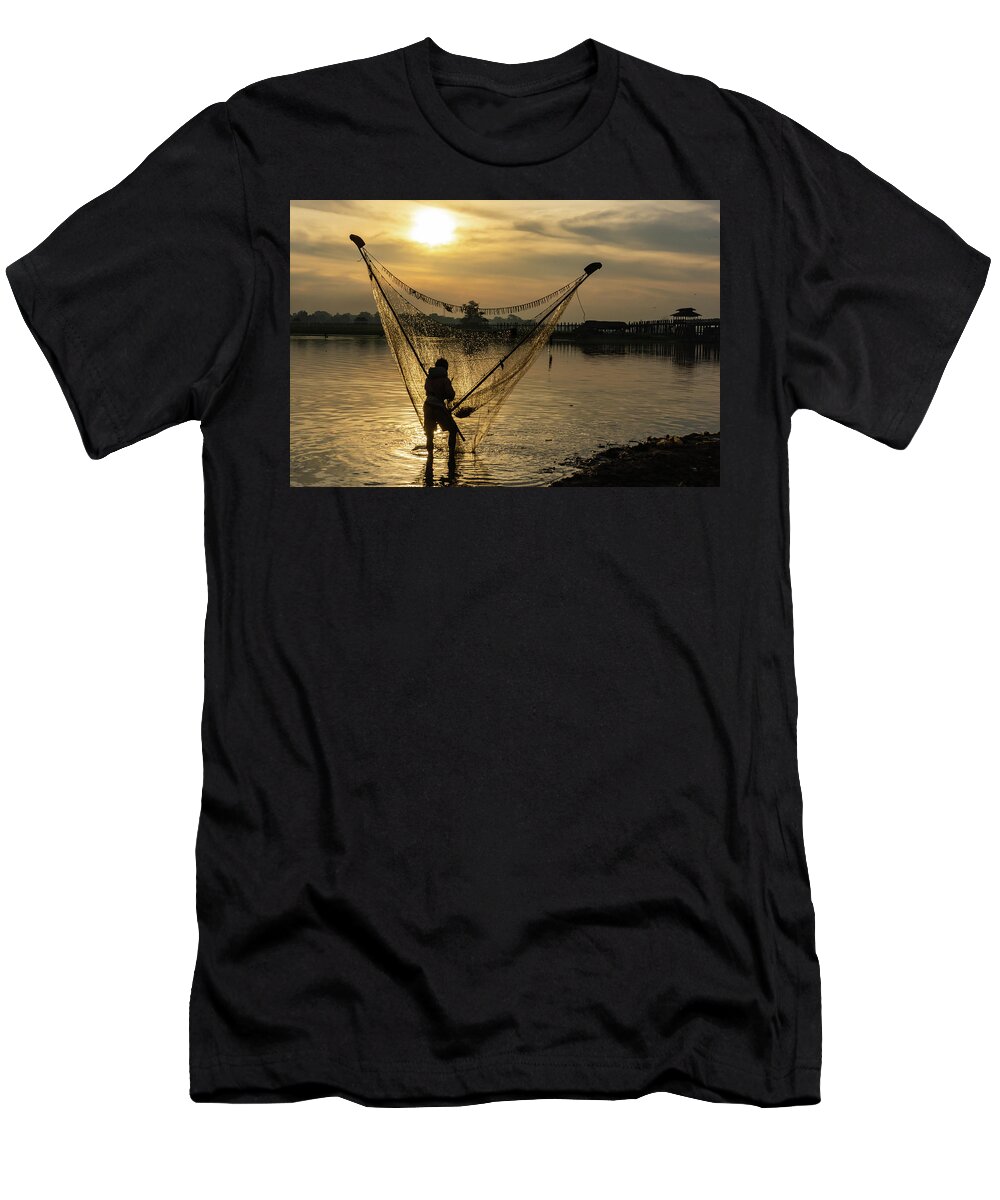 Net T-Shirt featuring the photograph Sunrise Fishing by Ann Moore