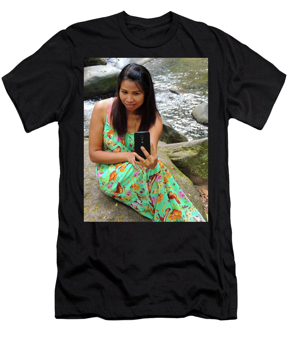 Girl T-Shirt featuring the photograph The narcissist by Jeremy Holton