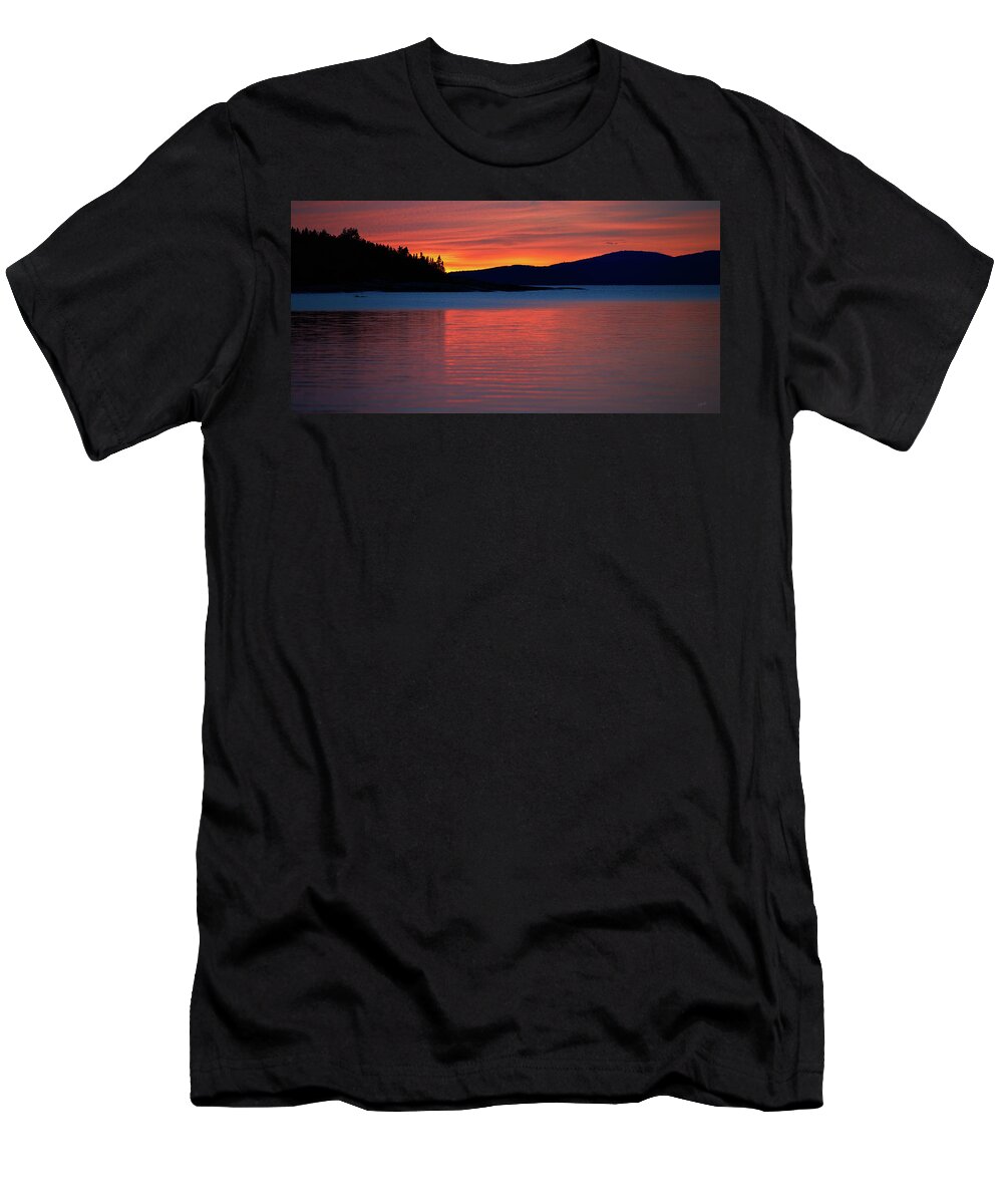 Lake Superior T-Shirt featuring the photograph Upended by Doug Gibbons