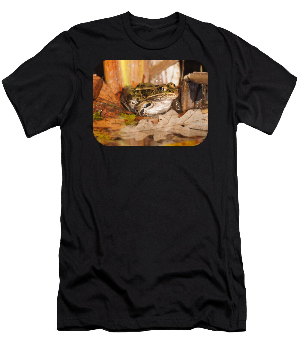 Jim Peterson T-Shirt featuring the photograph Autumn Leopard Frog by Jim Peterson