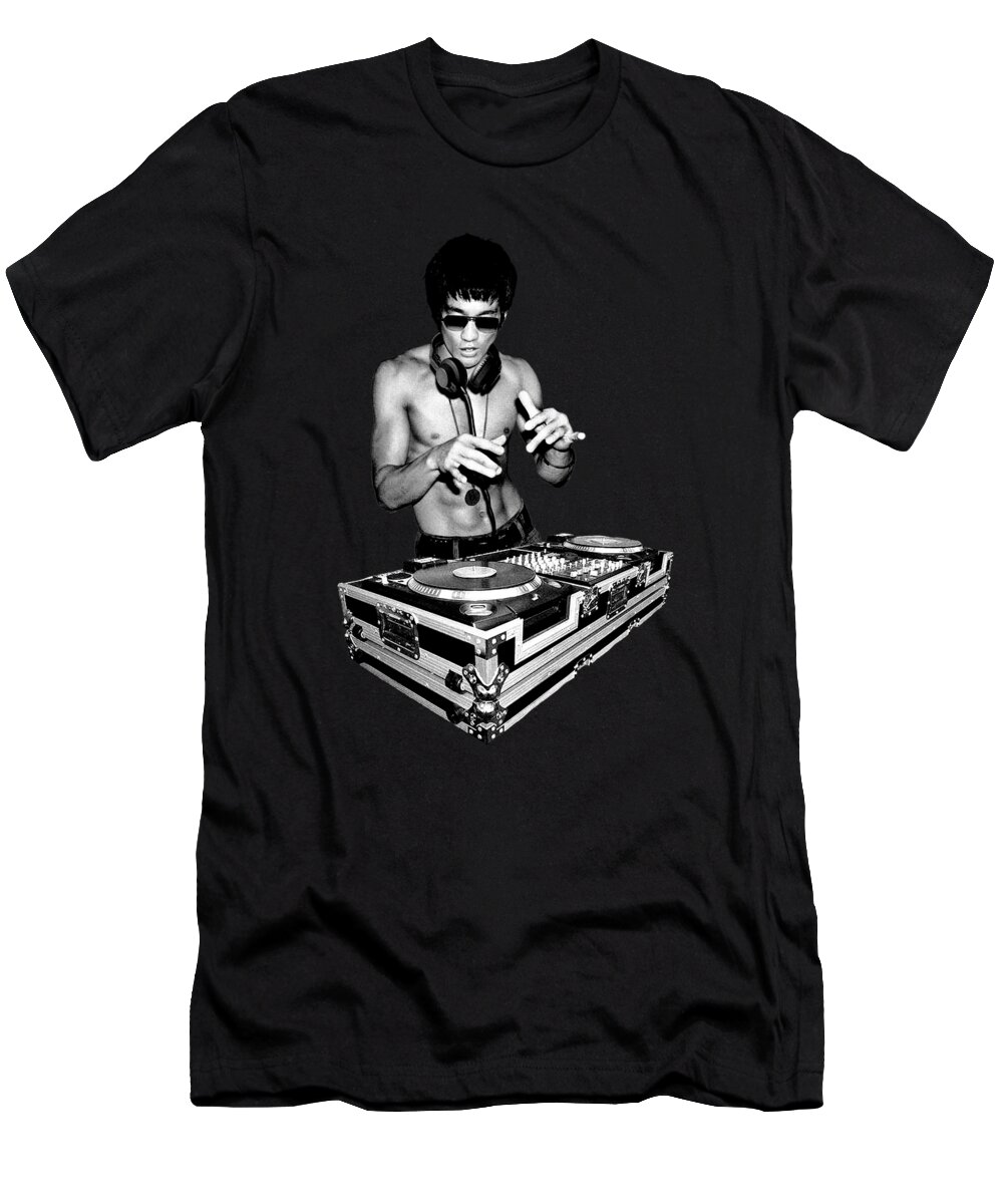 Bruce Lee Dj T-Shirt featuring the digital art Bruce Lee by Farre Disti
