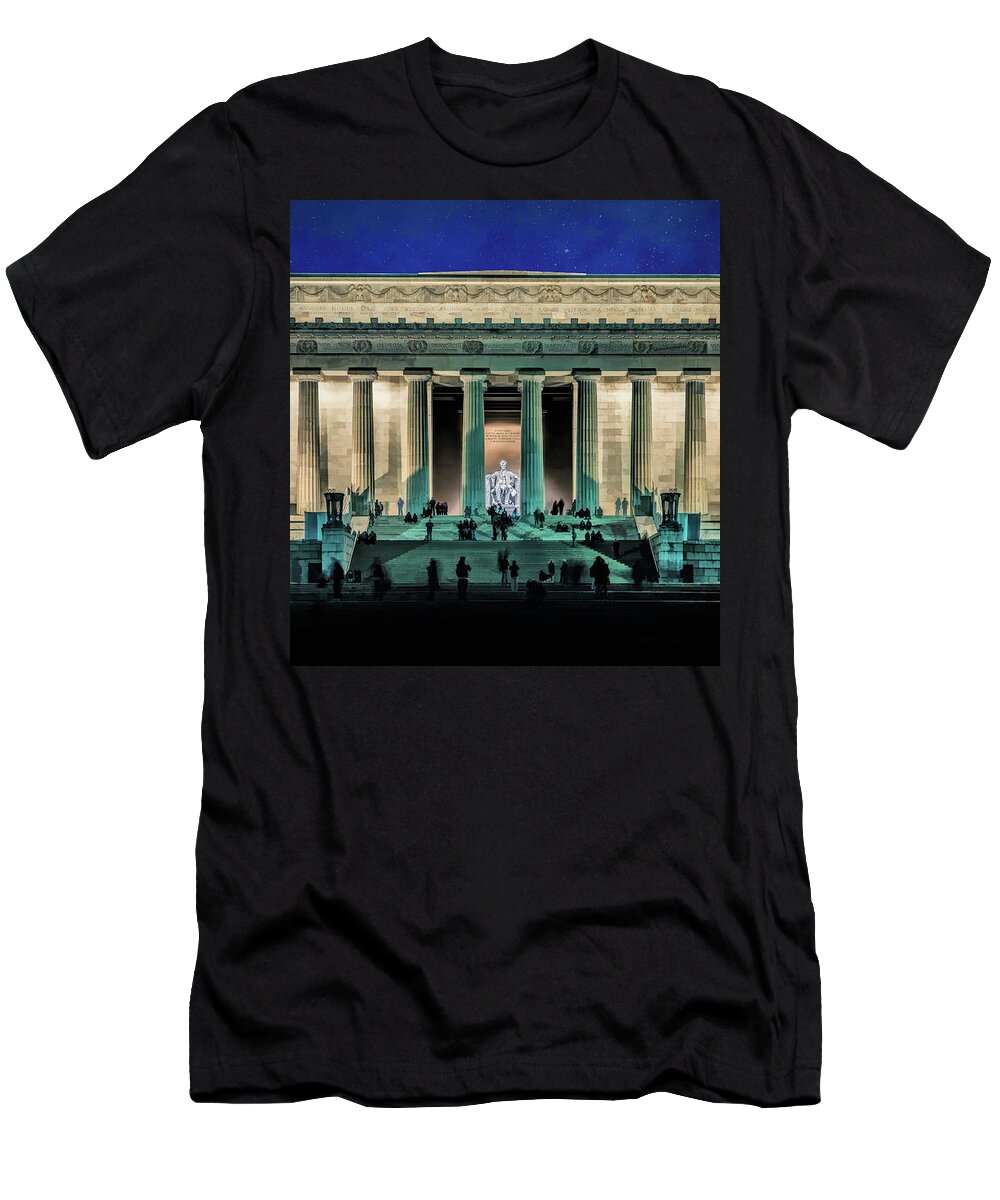Washington T-Shirt featuring the painting Lincoln Memorial by Christopher Arndt