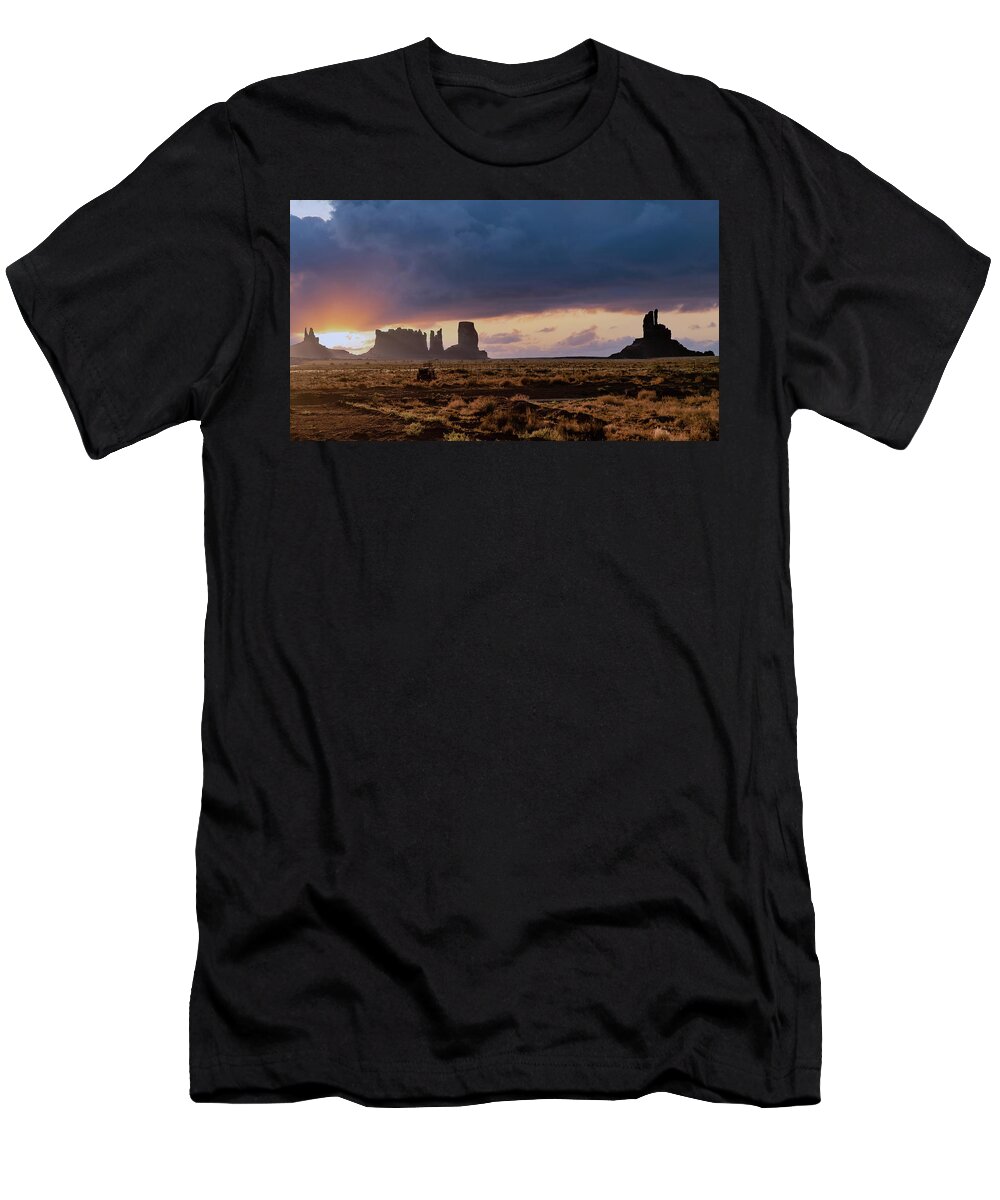 Sunset T-Shirt featuring the photograph Shadowy Silhouettes - Monument Valley by G Lamar Yancy
