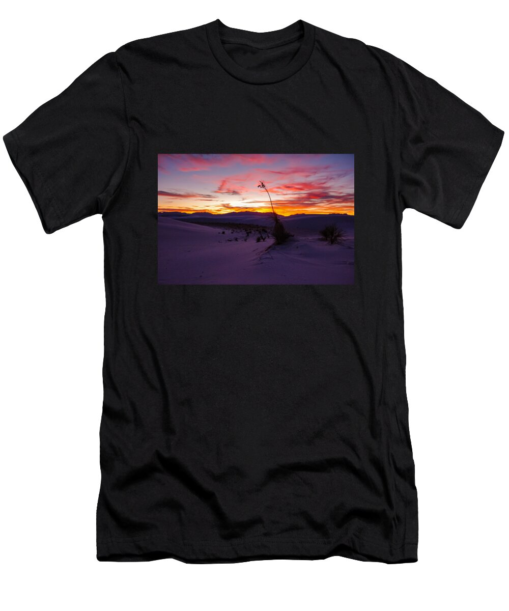 Photography T-Shirt featuring the photograph Sunset at White Sands National Park by Stan Kaminski