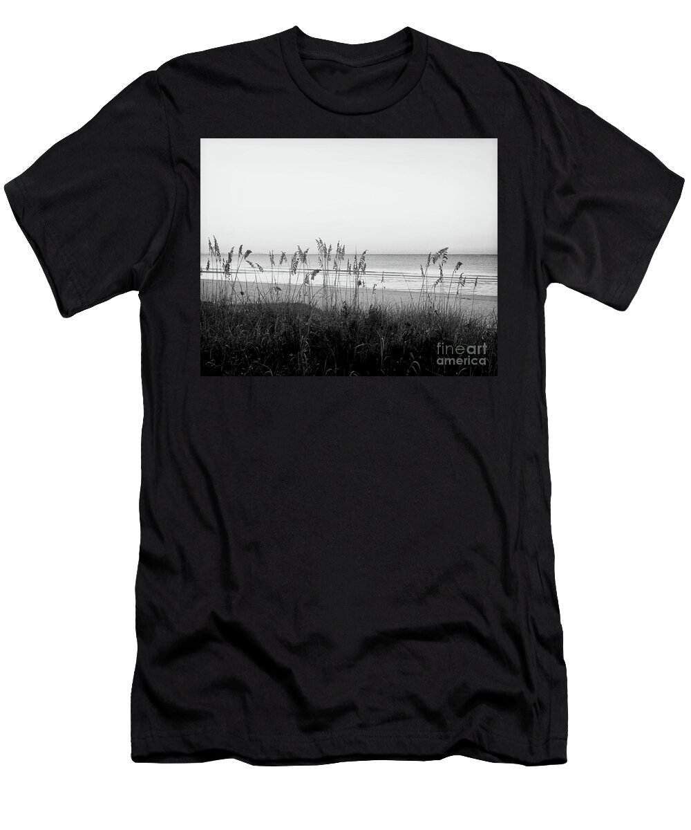 Florida T-Shirt featuring the photograph Surroundings - Dawn Breaking-BW by Chris Andruskiewicz