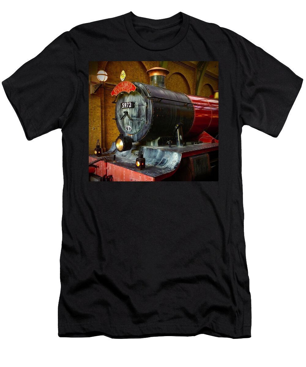 The Hogwarts Express T-Shirt by Neil R Finlay - Pixels