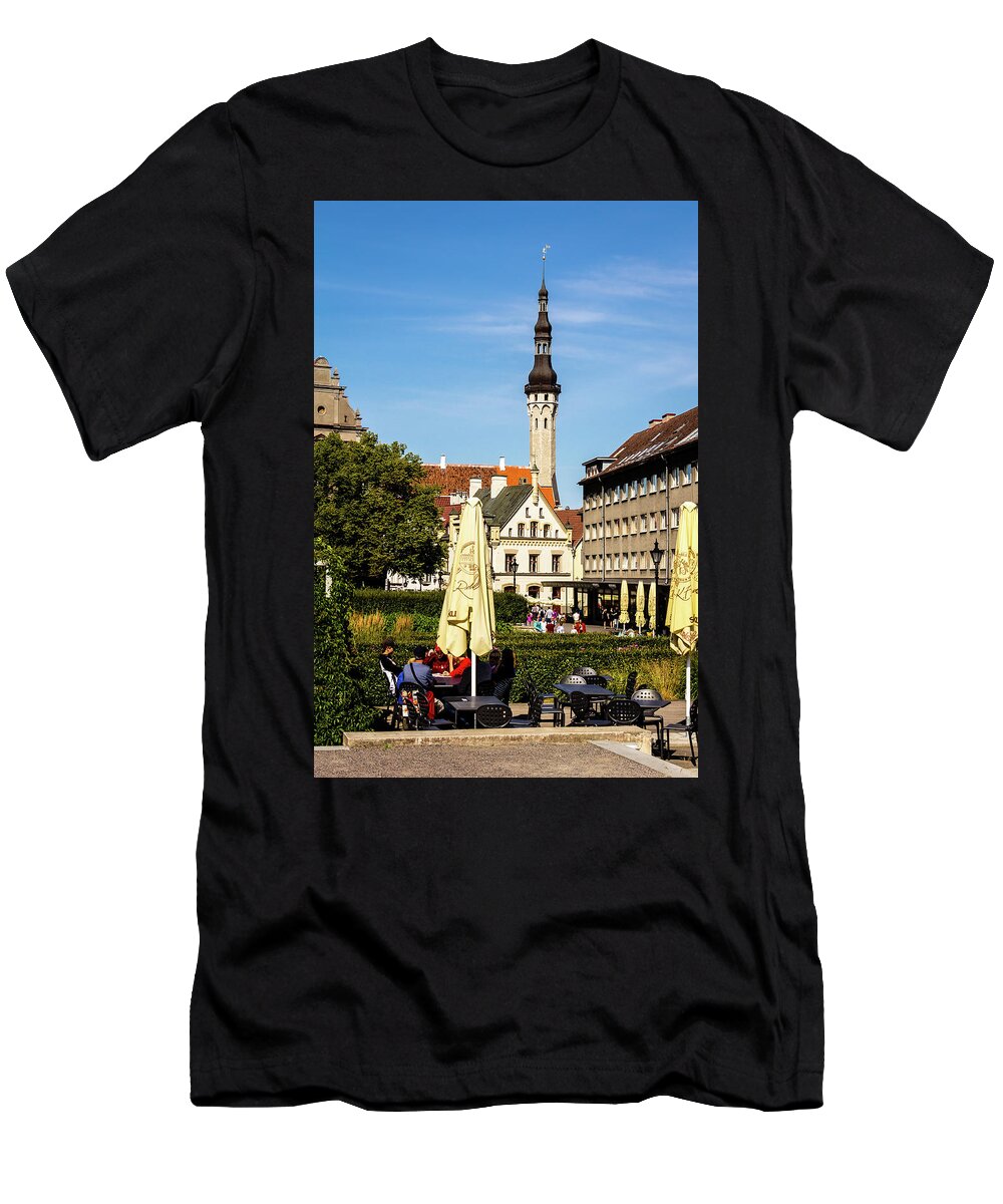 Tallinn T-Shirt featuring the photograph Dining with Friends by Craig A Walker